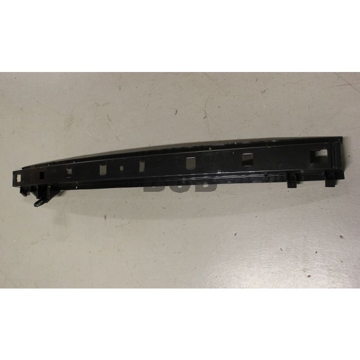 STØTFANGERSKINNE FORAN VOLVO 400-86-93 3332768