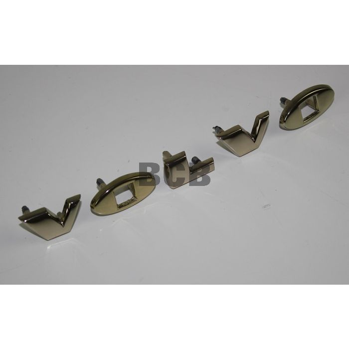 Panser Emblem Bokstaver Sett 57-66 Amazon/P1800 GULL