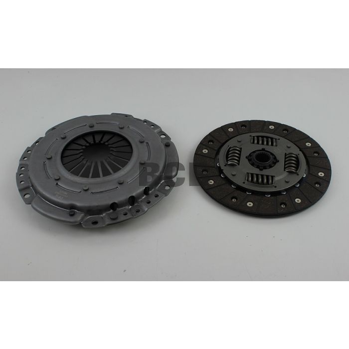 Clutsh kit 240,740,940 85-95 uten Turbo eller Diesel