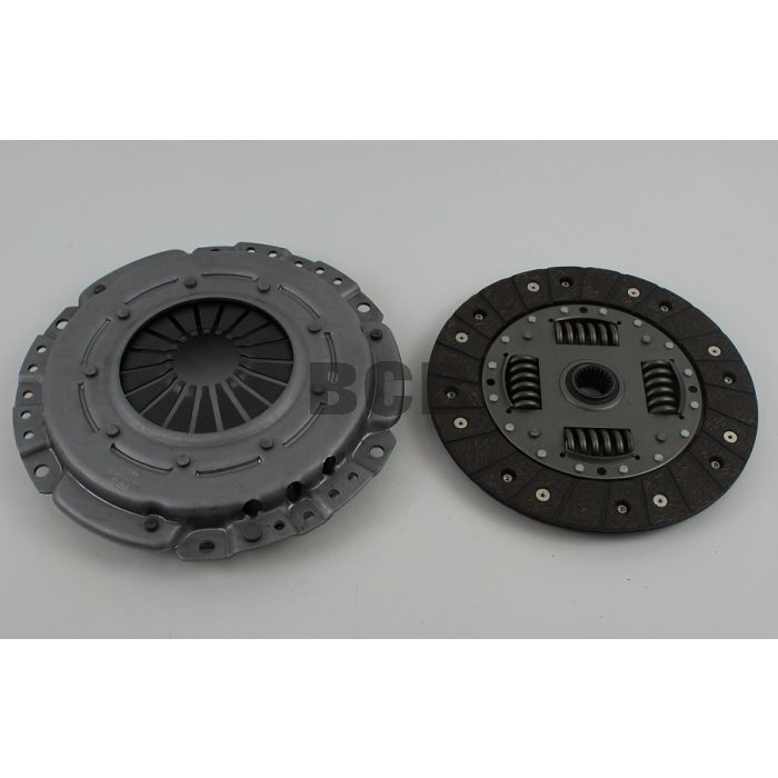 Clutsh kit 240,740,940 85-95 uten Turbo eller Diesel
