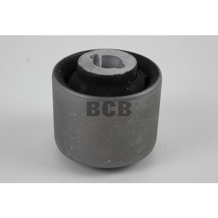 Foring bakre lenkearm foran XC90 03-14 30645847