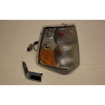 BLINK/PARKLAMPE 240"NY"USA KOMPL.m/reflex høyre side