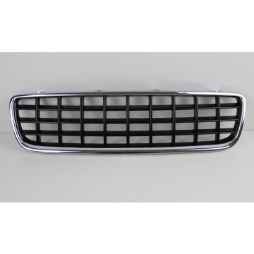 GRILL VOLVO V70 05-07 XC-LOOK SORT m/CROM RAMME. U/EMBLEM