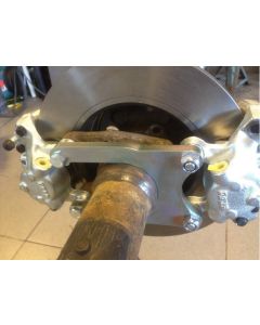 Bremsecaliper adapter for montering av doble 700/900 u/bolt