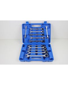 Skralle kombin&oslash;kkelsett 8-19 mm i plastkasse